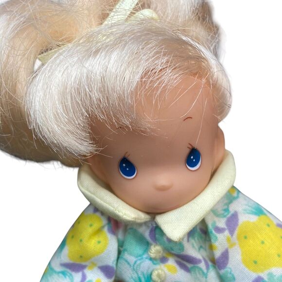 Vintage Precious Moments Doll Carolyne Friendship Garden Doll Blonde 5.25" 1998 - Picture 2 of 14